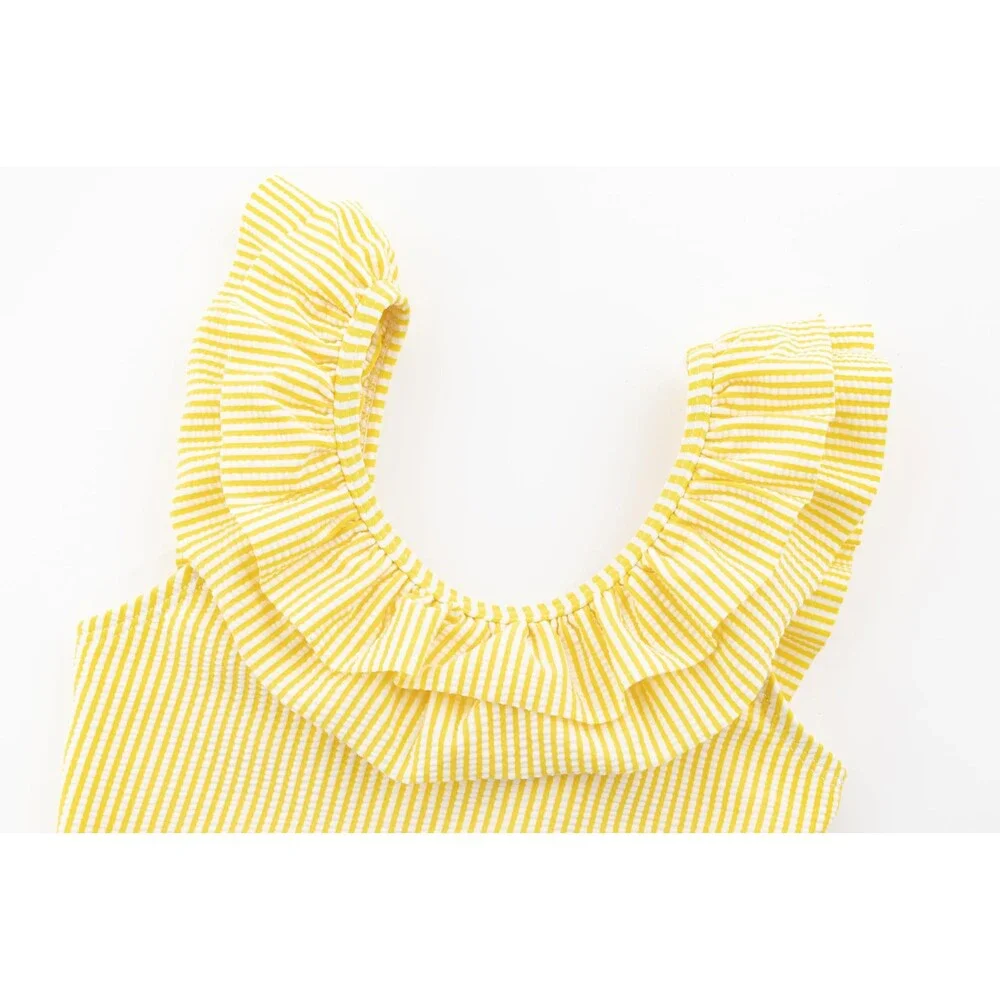 LIZENS Girls' Yellow One Piece Swimwear Stripe Ruffle Striped Swimsuit Kids 4-5T